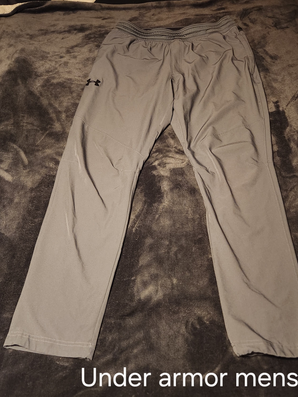 Under Armour Men's Gray Athletic Joggers